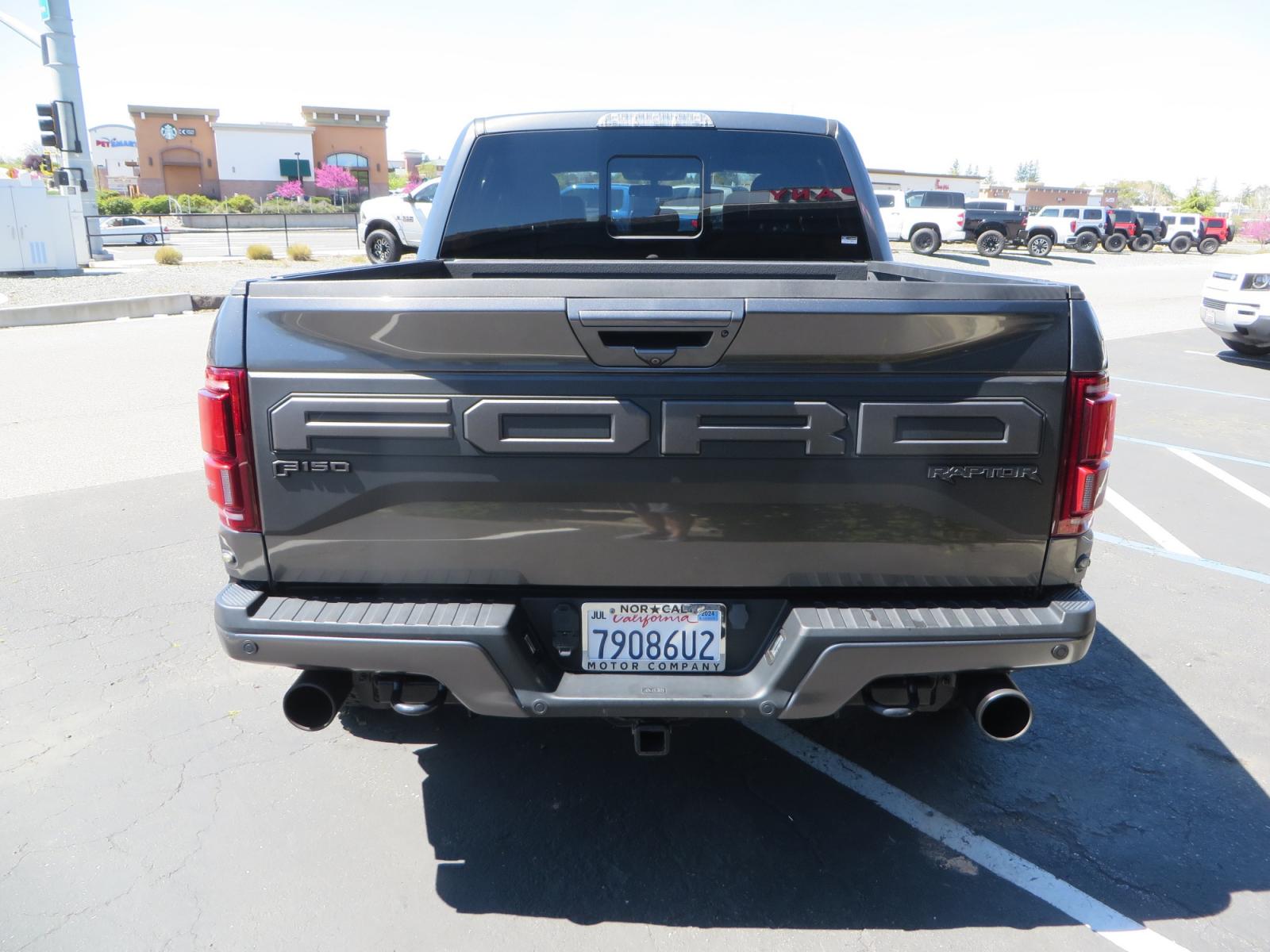2019 CHARCOAL /BLACK Ford F-150 F-150 Raptor (1FTFW1RG6KF) with an 3.5L V6 ECOBOOST engine, automatic transmission, located at 2630 Grass Valley Highway, Auburn, CA, 95603, (530) 508-5100, 38.937893, -121.095482 - Photo #5